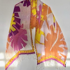 Colorful Leaf Print Scarf